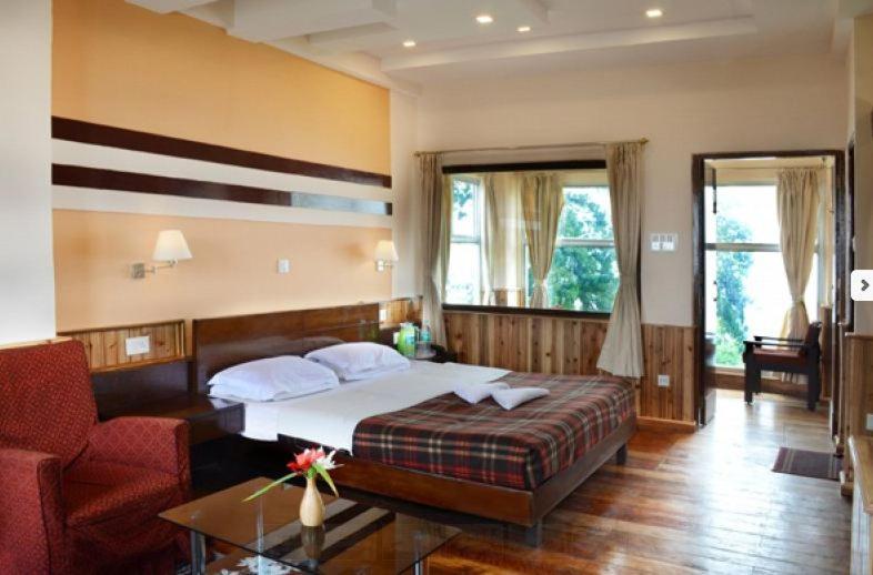 Darjeeling Tourist Lodge Экстерьер фото